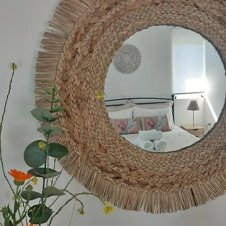 Apartment Dimitra's 4 Klm Away From Chora *