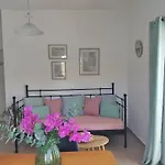 Dimitra's 4 Klm Away From Chora Apartment Stenies
