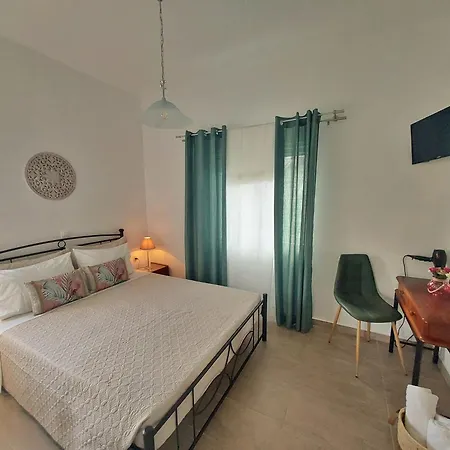 Dimitra's 4 Klm Away From Chora Appartamento