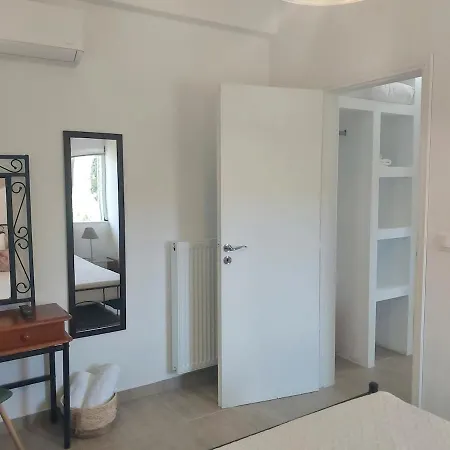 Dimitra's 4 Klm Away From Chora Steniaí